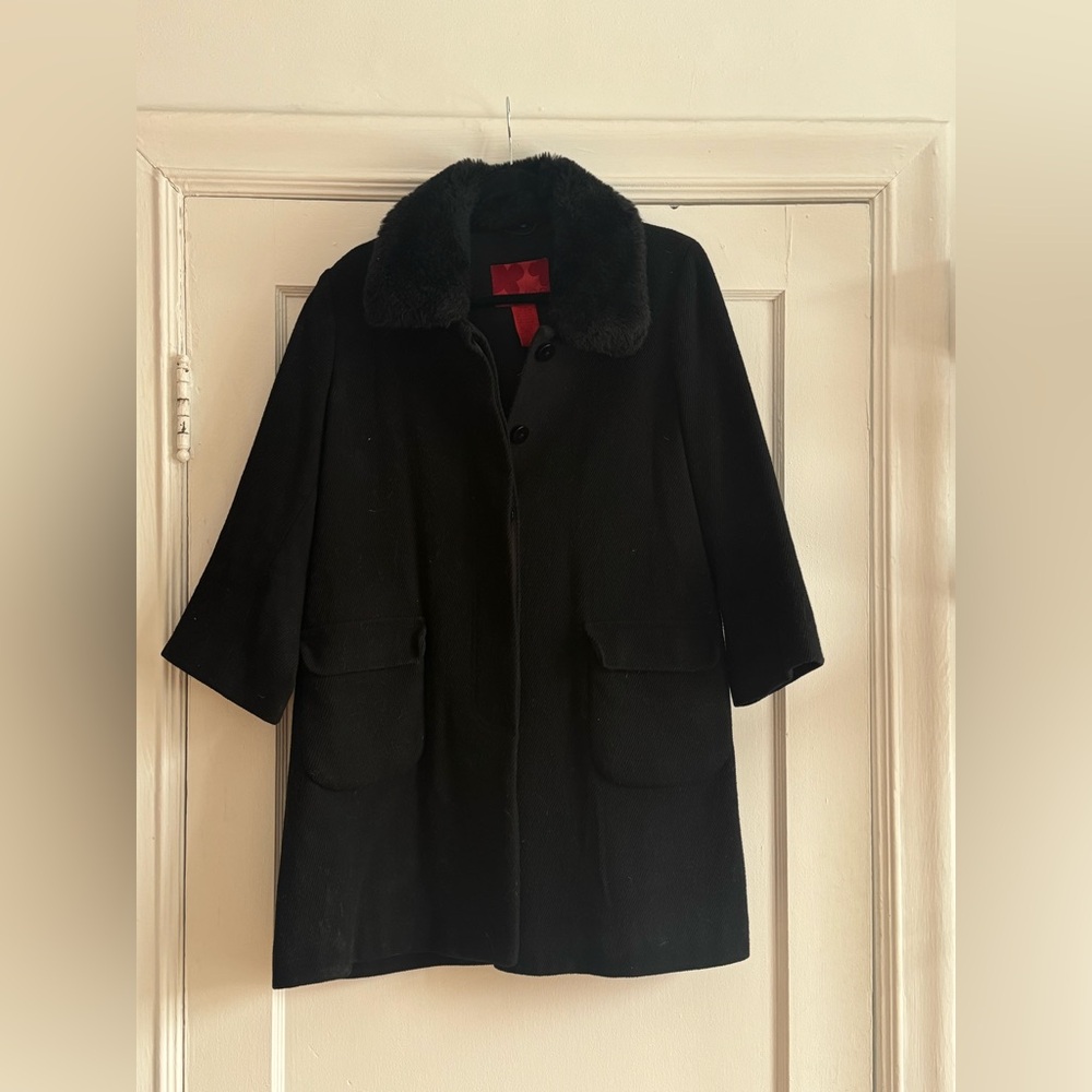 Women’s Black wool blend Coat with Faux Fur Collar